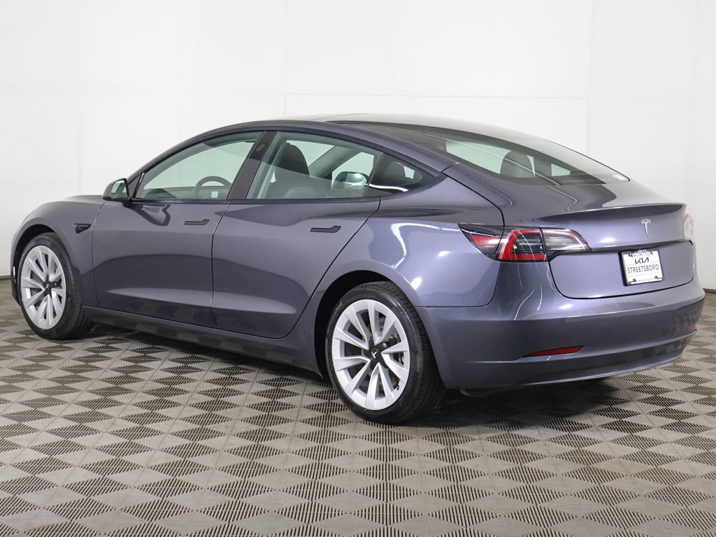 Used 2023 Tesla Model 3 Standard Range RWD image 9