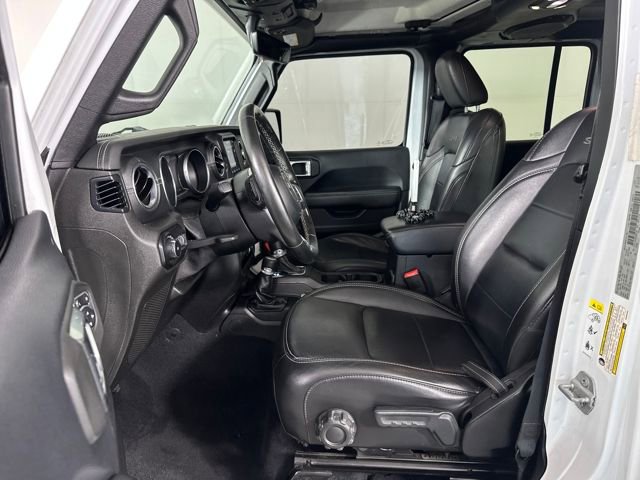 Used 2019 Jeep Wrangler Unlimited Sahara w/ Uconnect 4C Nav & Sound Group image 12
