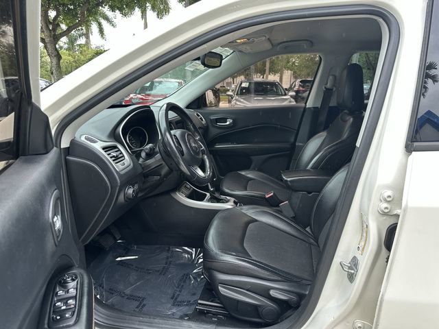 Used 2020 Jeep Compass Latitude FWD image 22
