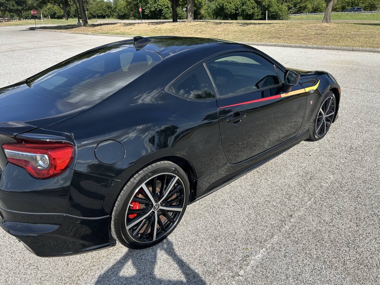 Used 2019 Toyota 86 TRD SE RWD image 7