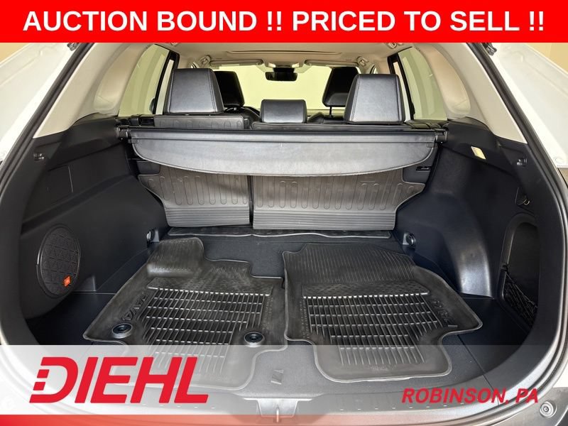 Used 2025 Toyota RAV4 Limited AWD/4WD image 9