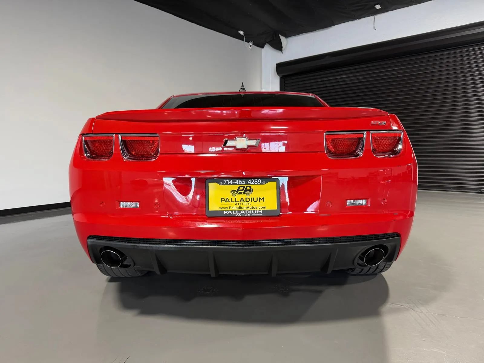 Used 2011 Chevrolet Camaro SS RWD image 5