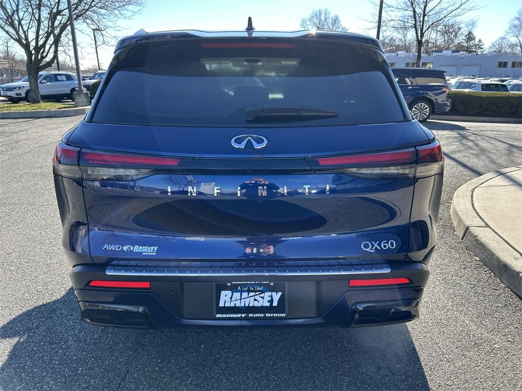 Certified 2023 INFINITI QX60 Luxe w/ Cargo Package image 7