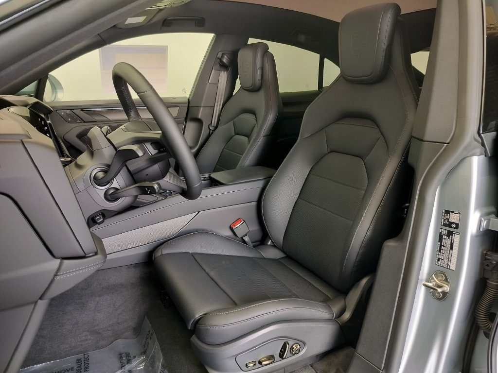 New 2026 Porsche Cayenne S AWD/4WD image 5