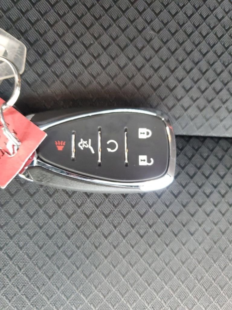 Used 2023 Chevrolet TrailBlazer RS w/ Sun and Liftgate Package image 34