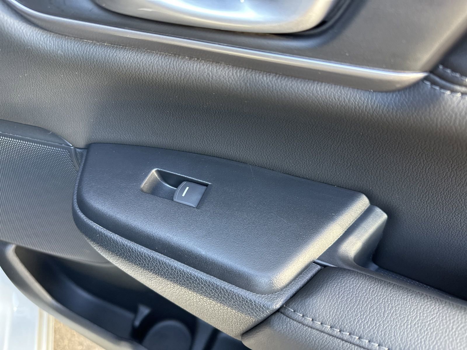 Used 2020 Honda CR-V Touring image 31