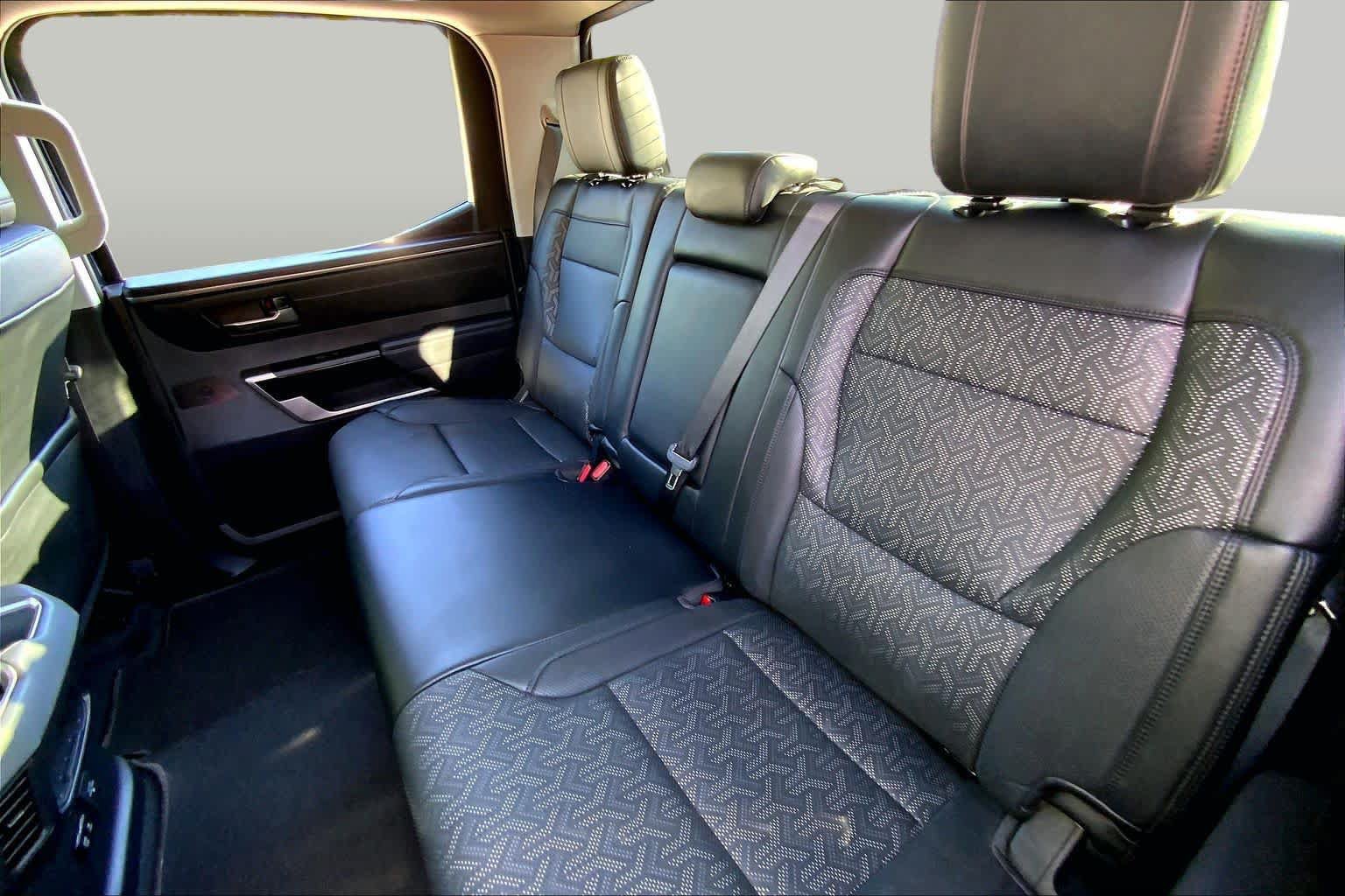 Used 2023 Toyota Tundra Limited AWD/4WD image 21