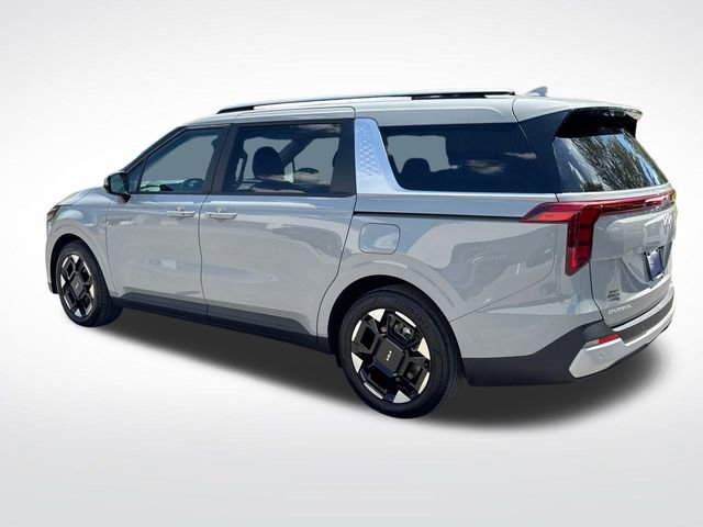 Used 2025 Kia Carnival EX FWD image 3