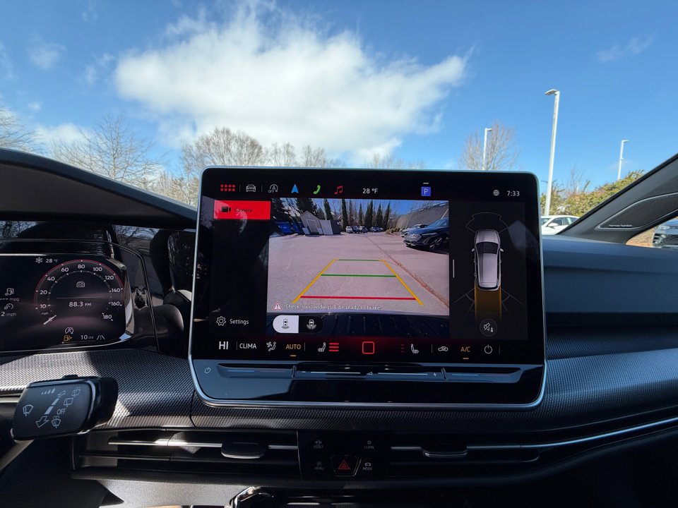 New 2026 Volkswagen Golf SE image 19