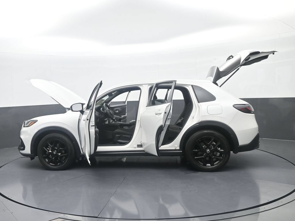 Used 2025 Honda HR-V Sport image 73