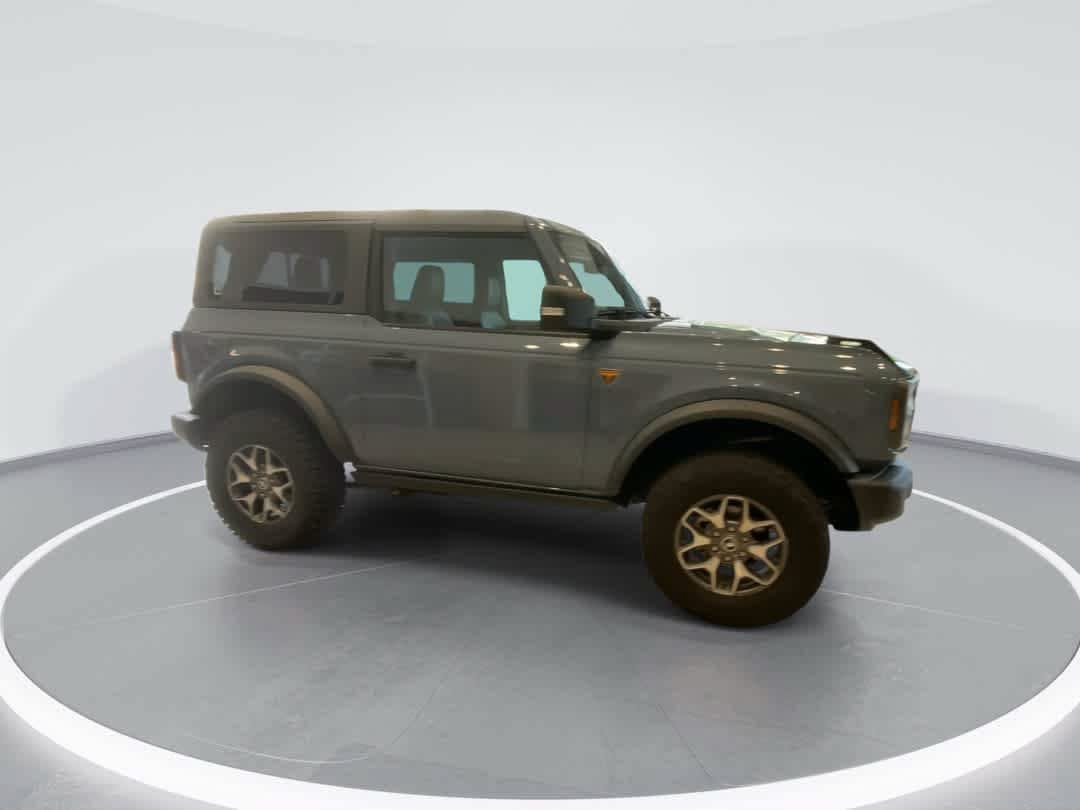 Used 2023 Ford Bronco Badlands AWD/4WD image 2