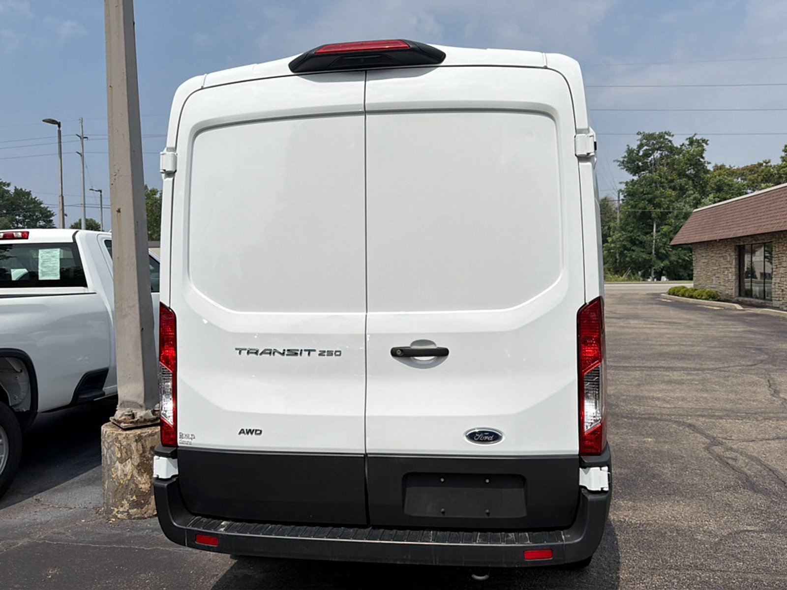 Used 2023 Ford Transit 250 Medium Roof AWD image 5
