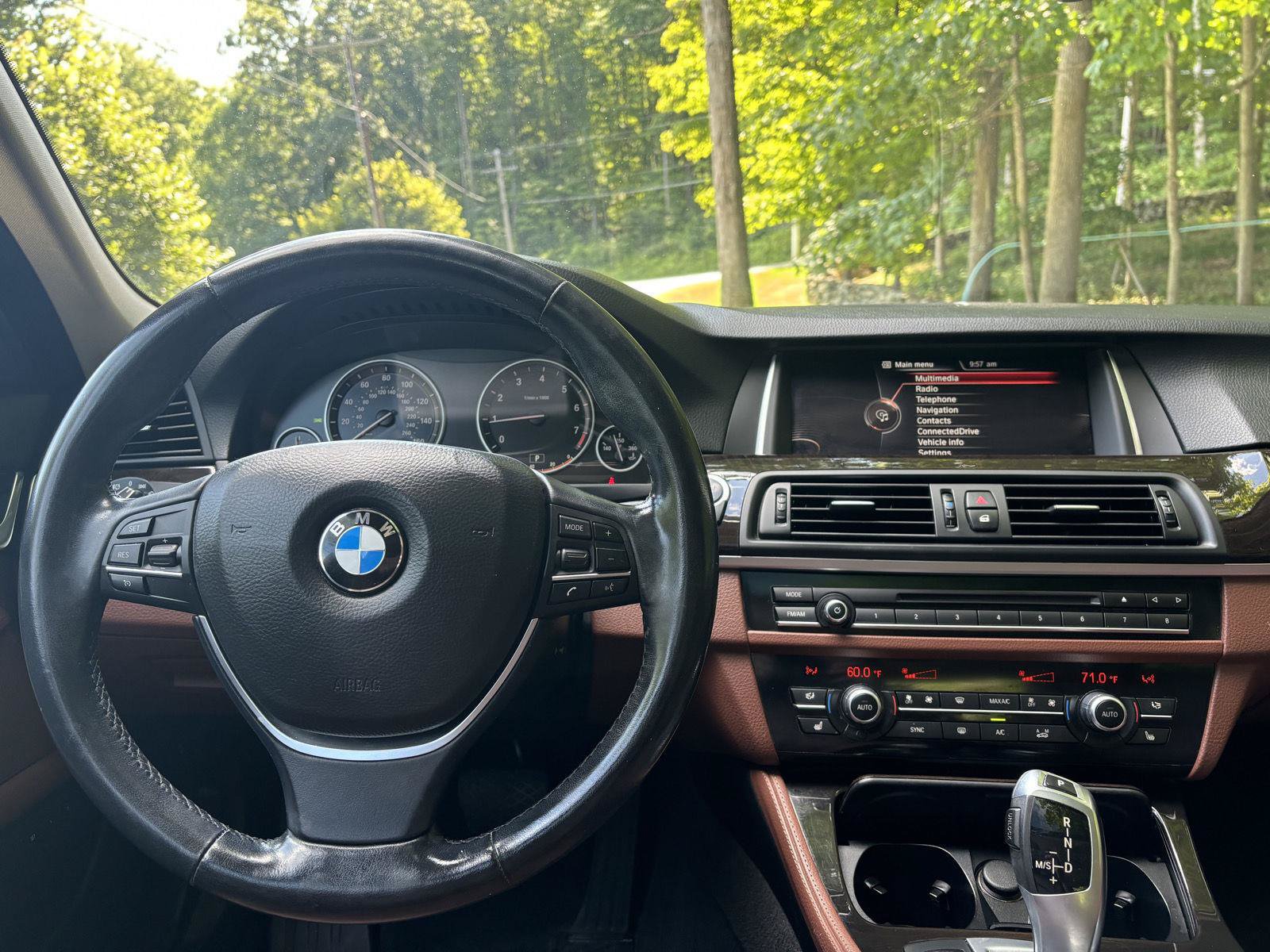Used 2015 BMW 528i xDrive Sedan AWD/4WD image 32