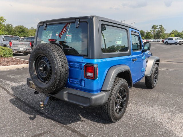 Used 2022 Jeep Wrangler Sport AWD/4WD image 8