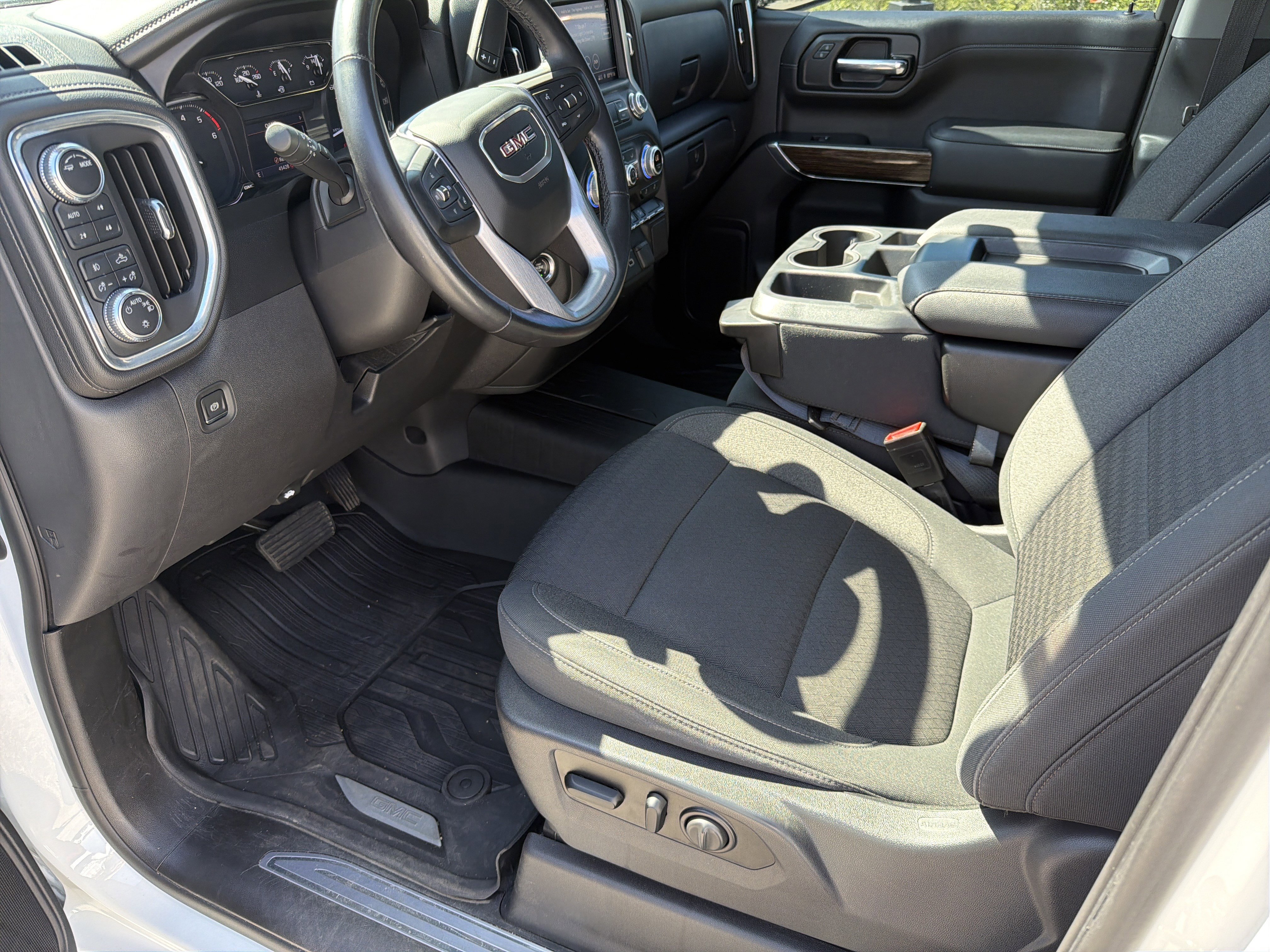 Used 2021 GMC Sierra 1500 Elevation AWD/4WD image 10