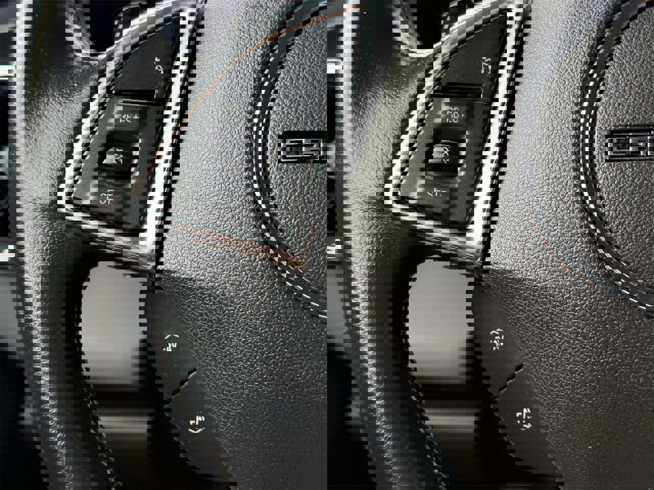 Used 2024 Chevrolet Camaro LT image 13