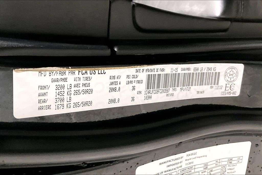 Used 2015 Jeep Grand Cherokee Overland w/ Advanced Technology Group image 19