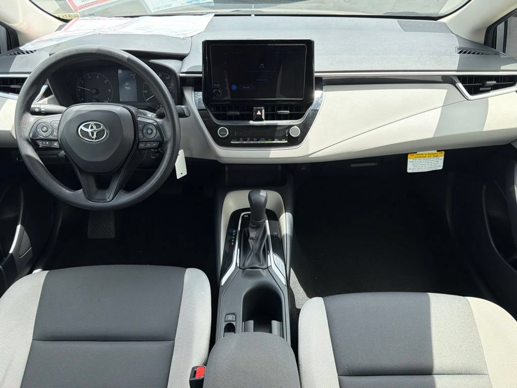 Certified 2025 Toyota Corolla LE w/ Carpet Mat Package (TMS) FWD image 31