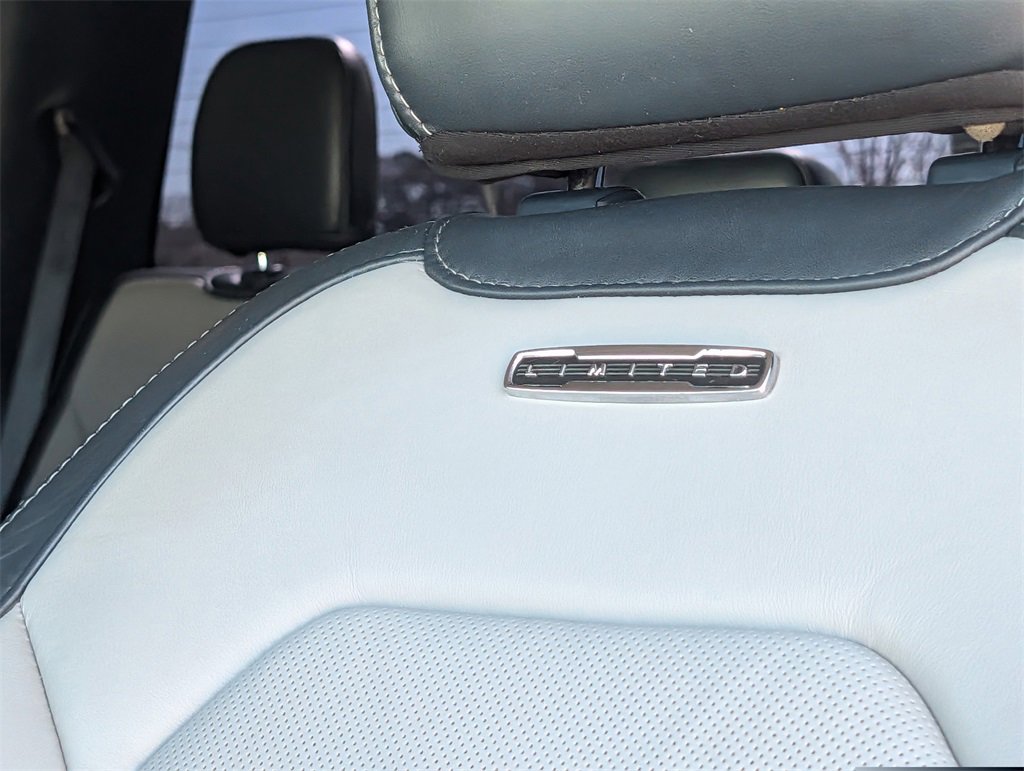 Used 2022 Ford F250 Limited w/ FX4 Off-Road Package image 22