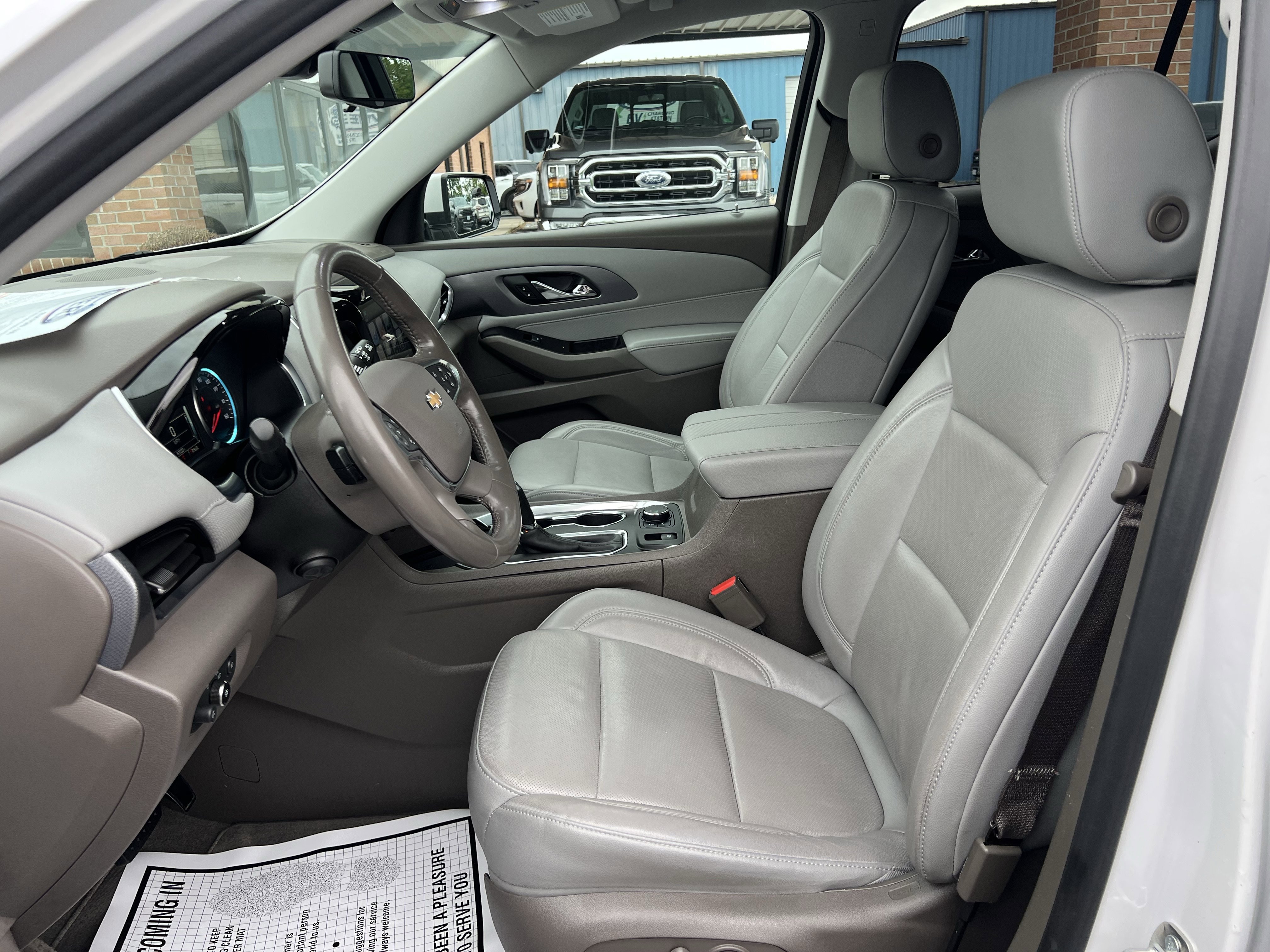 Used 2019 Chevrolet Traverse Premier AWD/4WD image 16