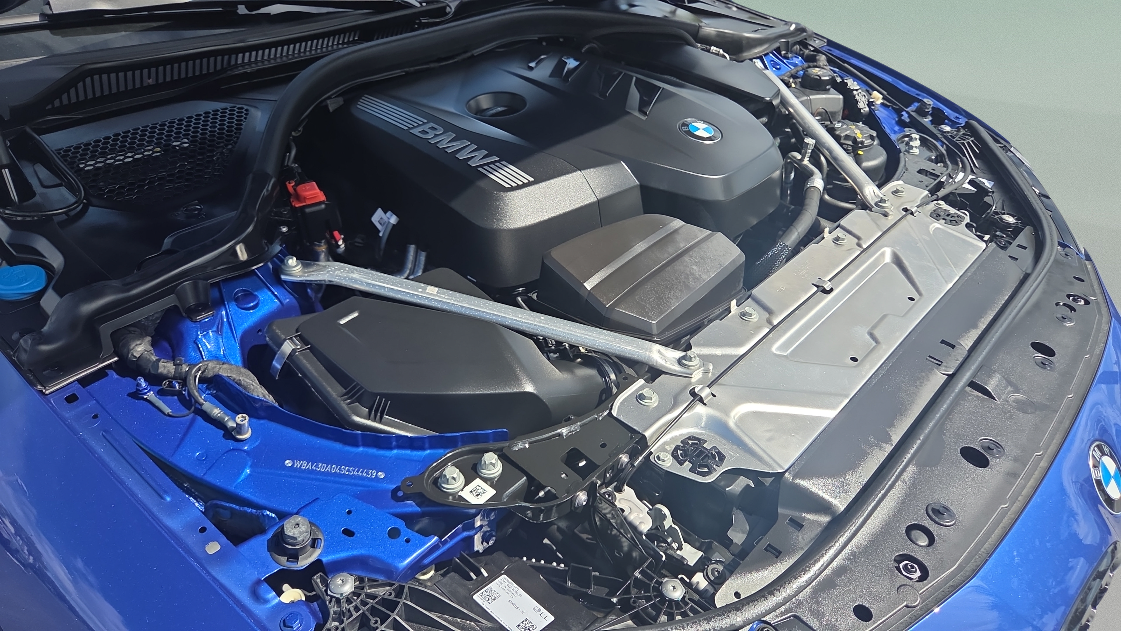 Certified 2025 BMW 430i Coupe w/ M Sport Package RWD image 16