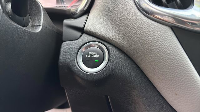 Used 2024 Chevrolet Equinox LS FWD image 29