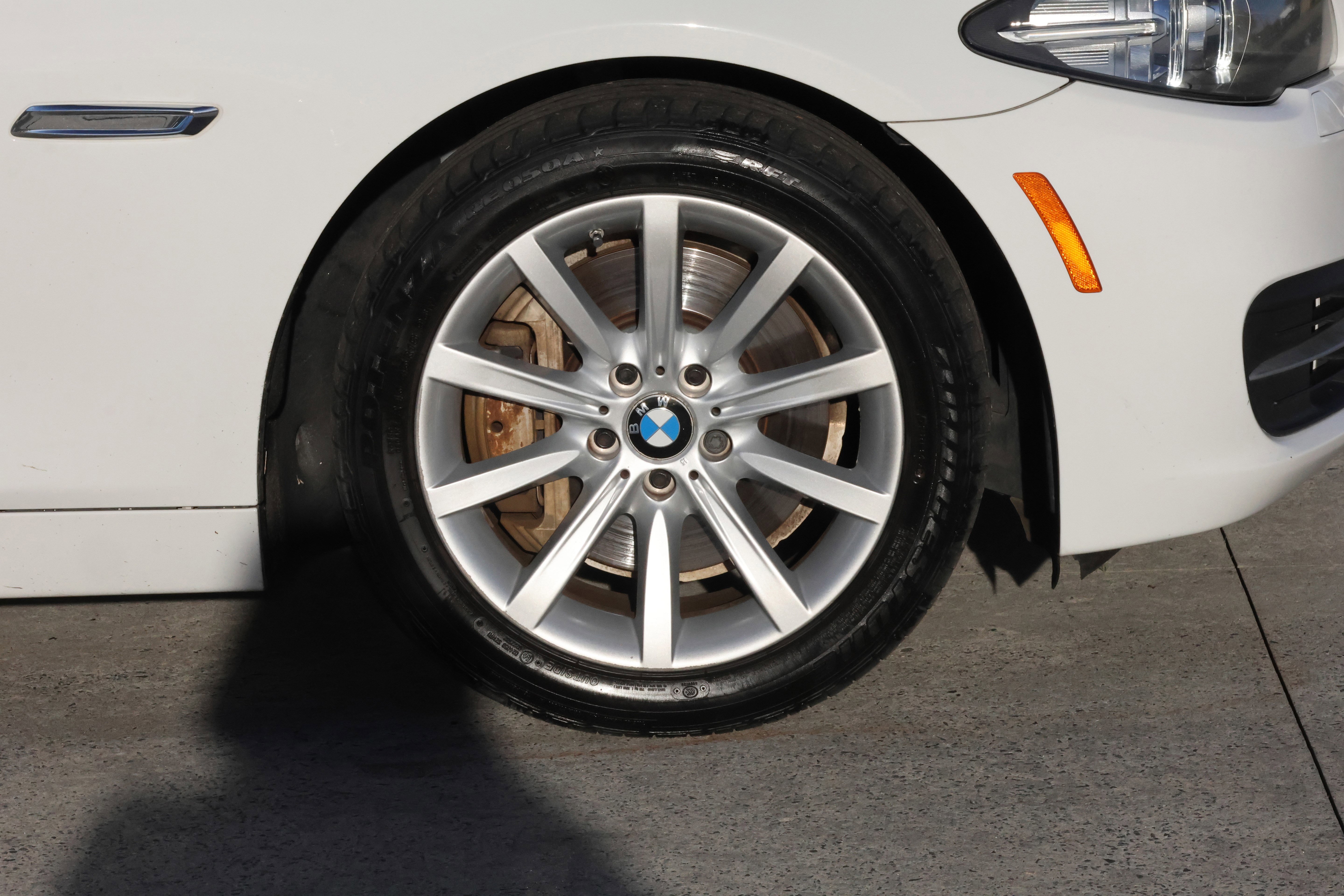 Used 2014 BMW 535d Sedan image 11
