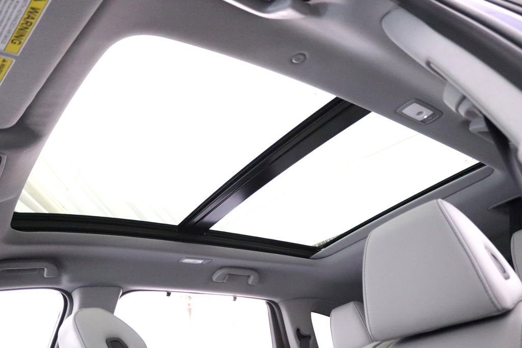 Used 2023 Acura MDX SH-AWD w/ Technology Package image 24