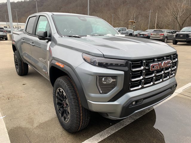 New 2026 GMC Canyon AT4 w/ AT4 Premium Package image 21