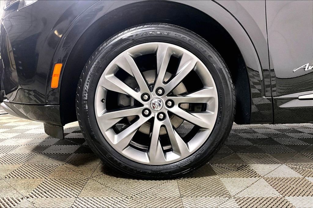 Used 2022 Buick Envision Avenir w/ Safety Package image 8
