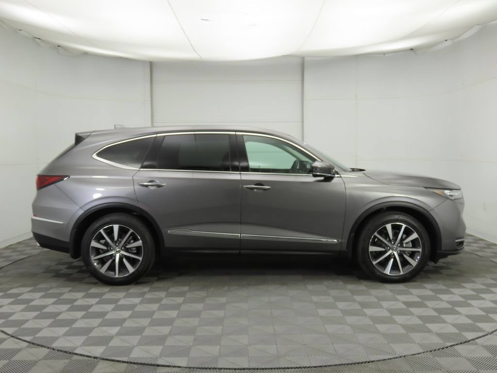 Used 2026 Acura MDX w/ Technology Package FWD image 5