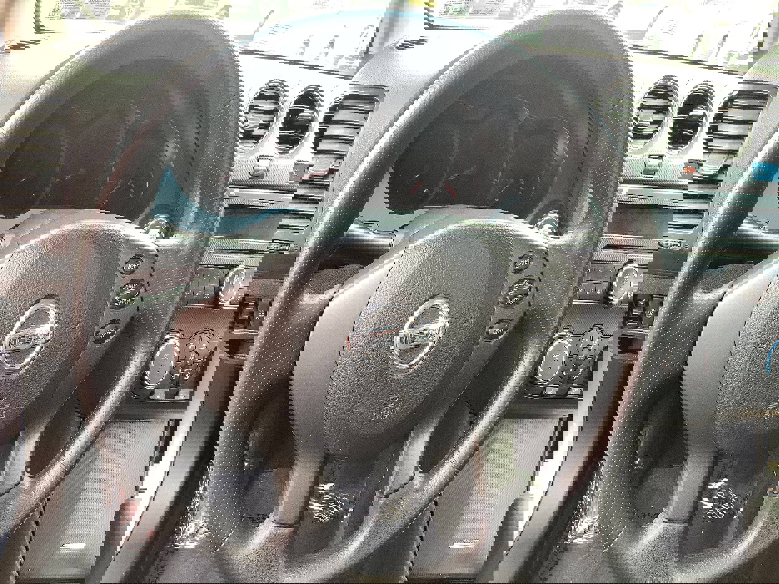 Used 2010 Nissan Altima 2.5 S image 17