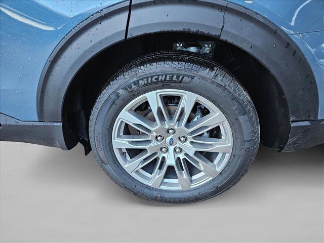 New 2026 Ford Explorer Active w/ Active Comfort Package image 10