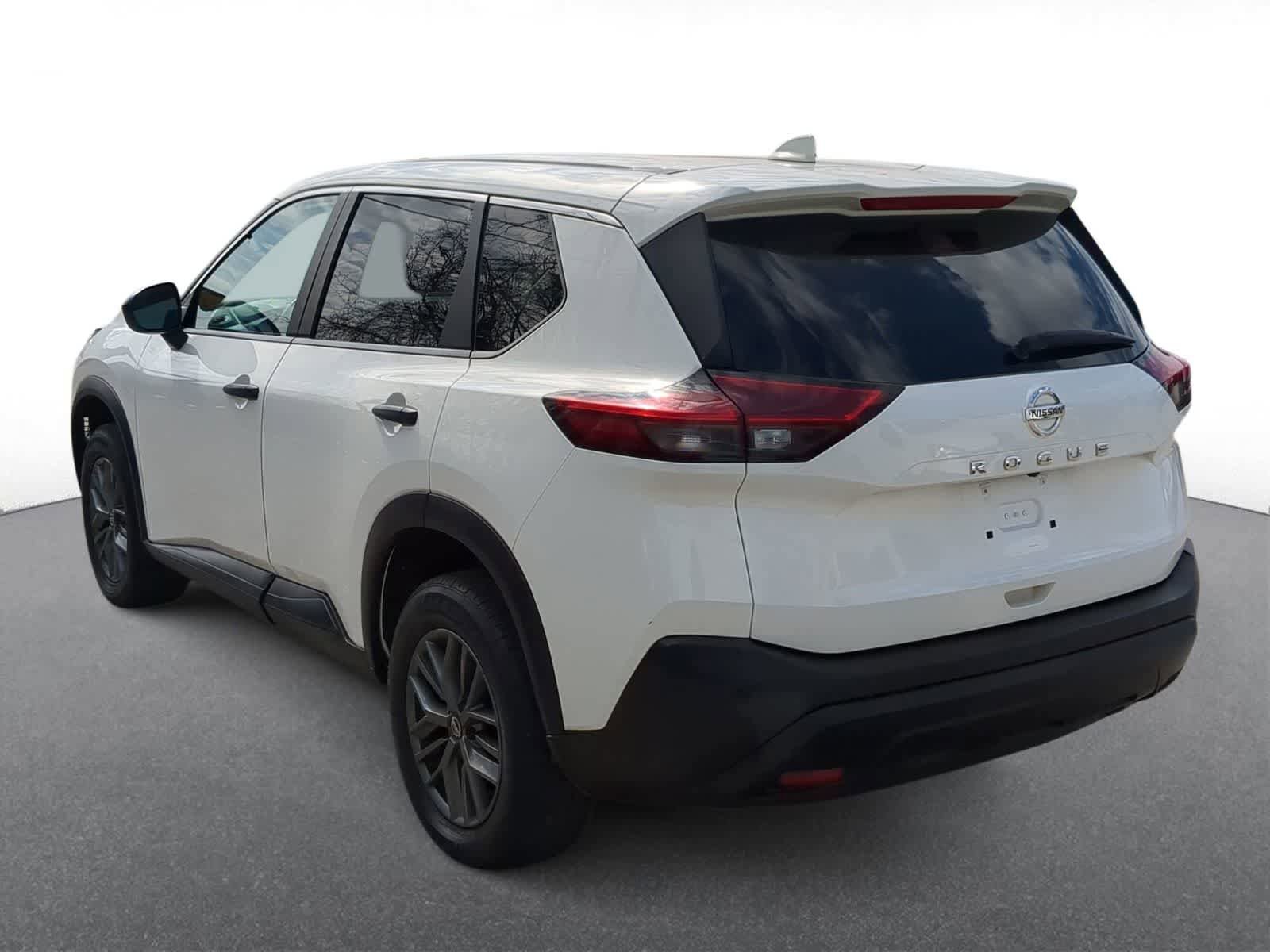 Used 2021 Nissan Rogue S image 6