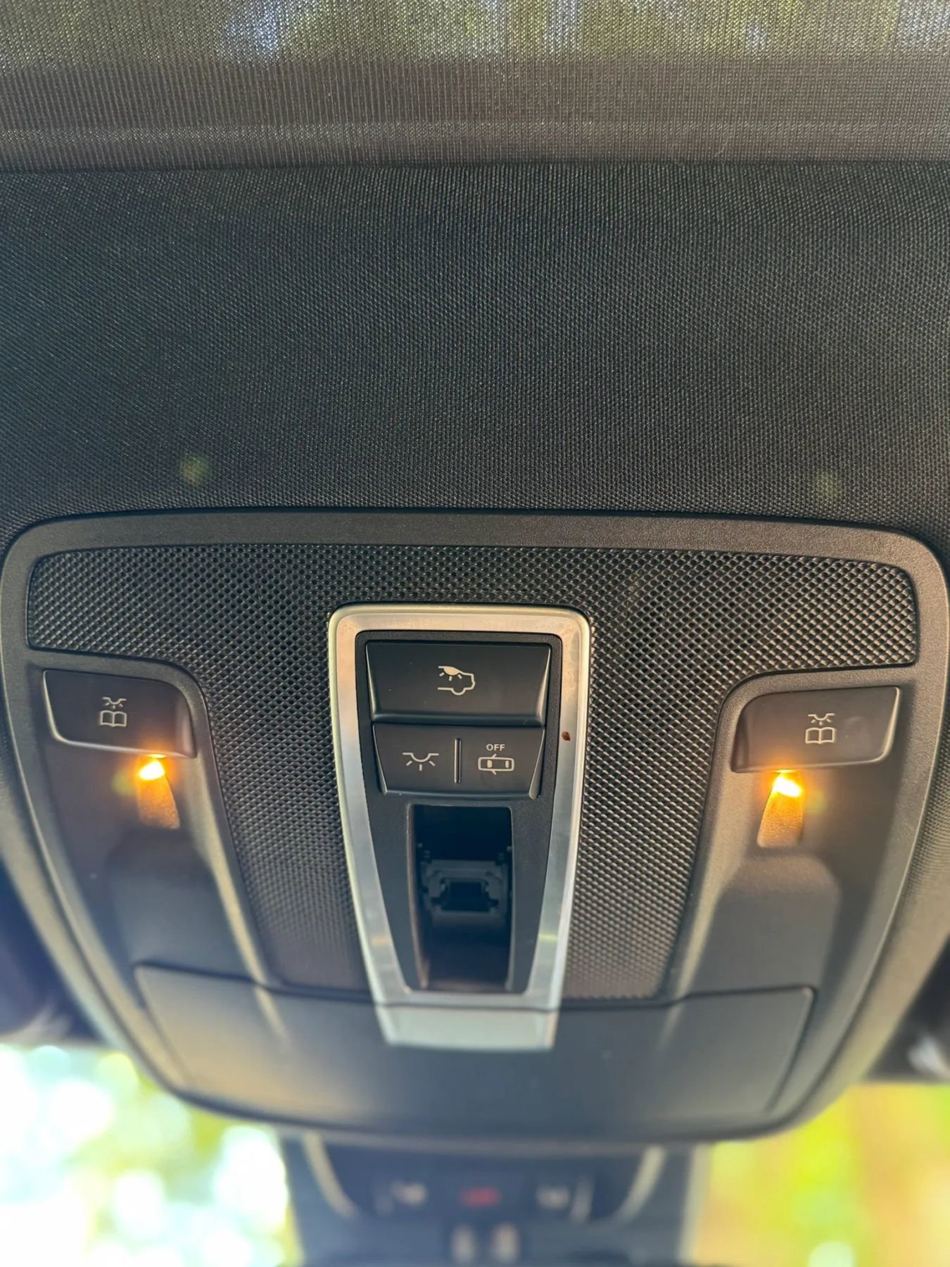 Used 2012 Mercedes-Benz ML 63 AMG 4MATIC w/ AMG Performance Pkg image 29