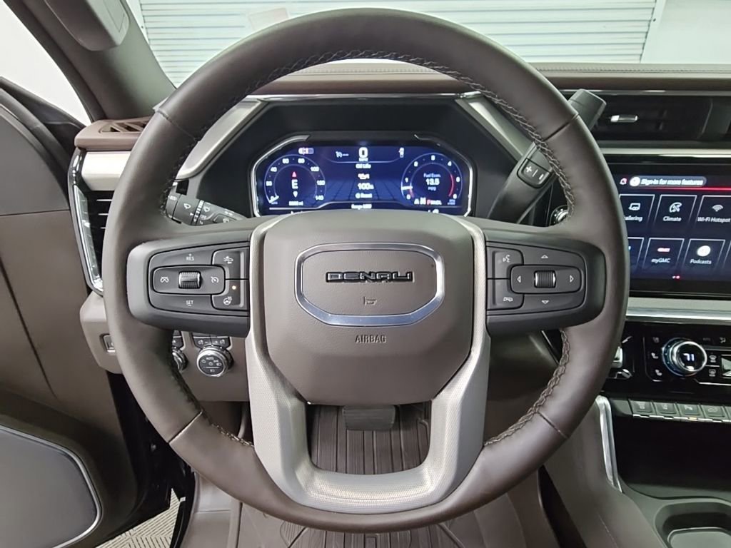 Used 2024 GMC Sierra 2500 Denali w/ Technology Package image 24