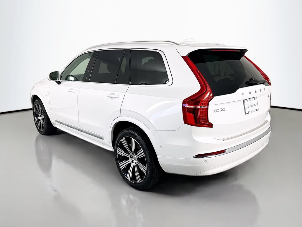 Used 2024 Volvo XC90 T8 Plus w/ Protection Package Premier AWD/4WD image 3