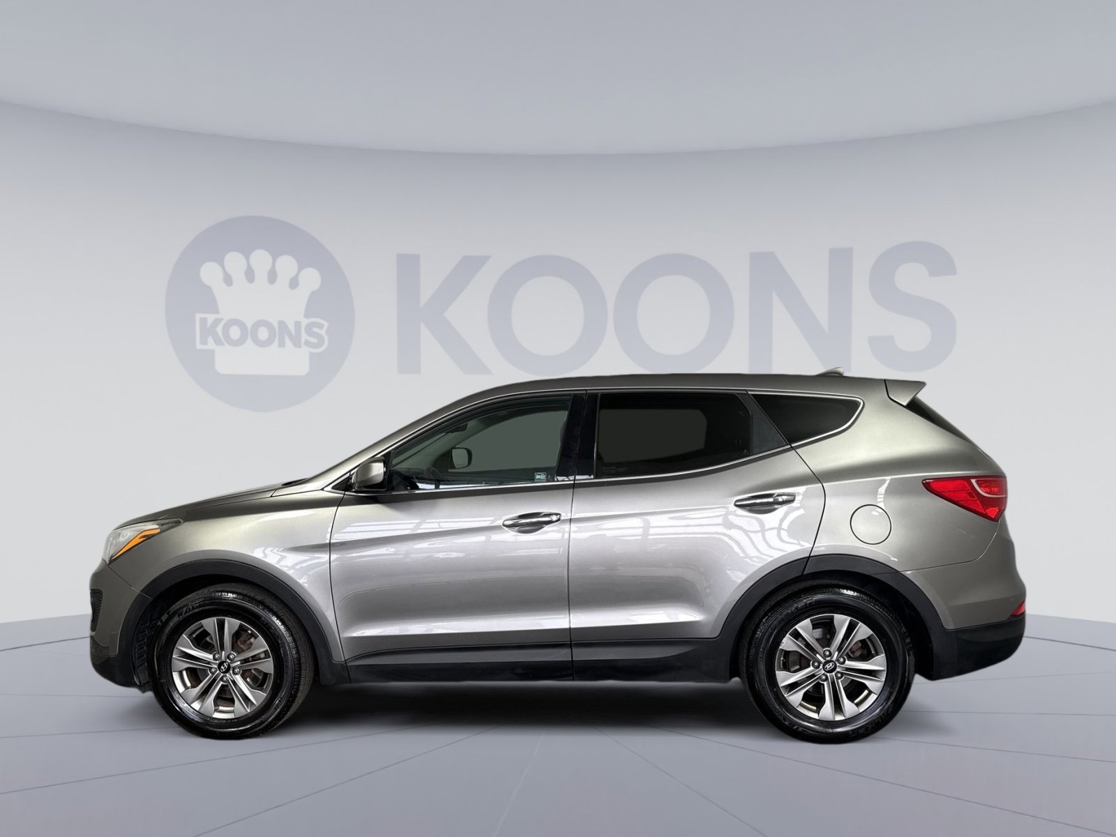 Used 2016 Hyundai Santa Fe Sport image 2