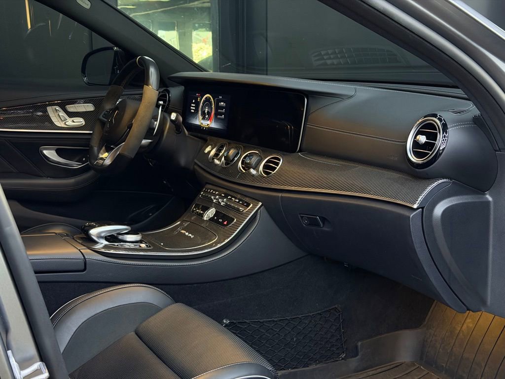 Used 2018 Mercedes-Benz E 63 AMG S image 20