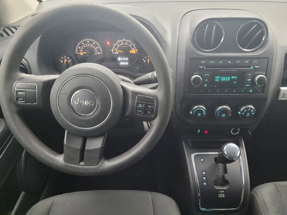 Used 2017 Jeep Compass Sport w/ Power Value Group FWD image 22