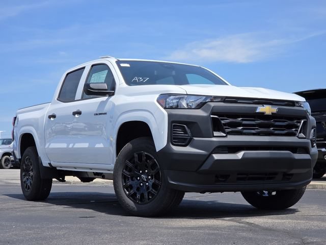 New 2026 Chevrolet Colorado W/T w/ WT Custom Package AWD/4WD image 2