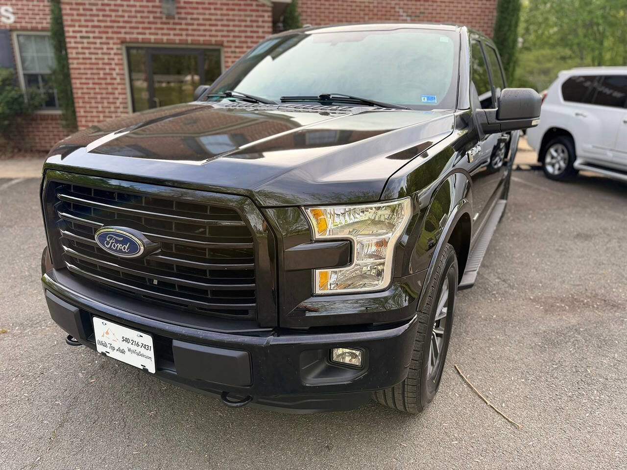 Used 2016 Ford F150 XLT w/ Equipment Group 302A Luxury image 12