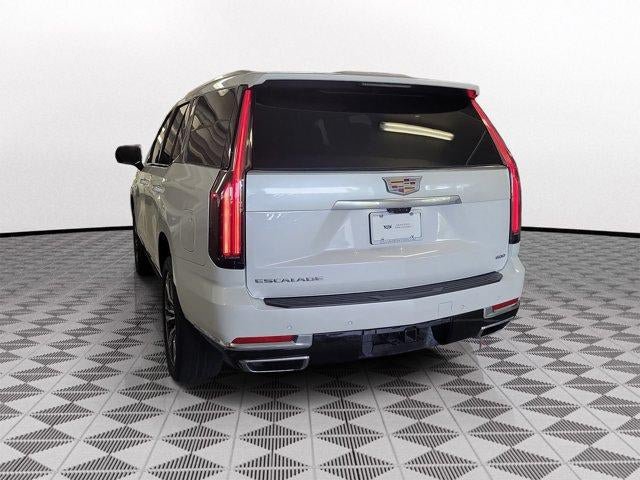 Certified 2025 Cadillac Escalade Premium Luxury w/ Touring Package AWD/4WD image 4