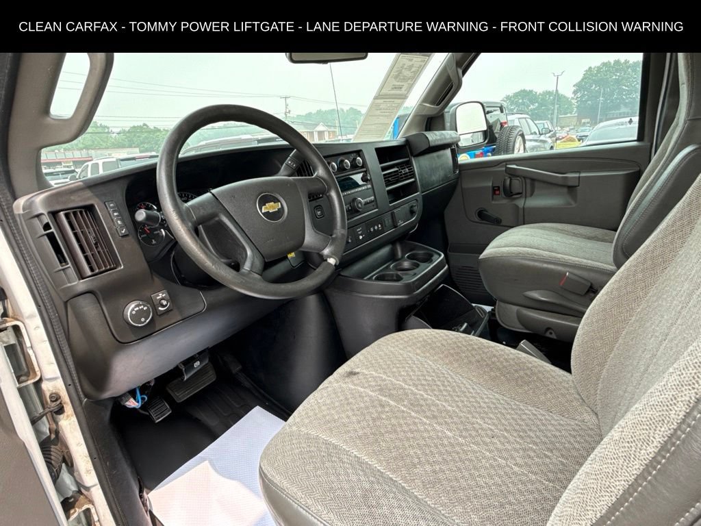 Used 2021 Chevrolet Express 3500 RWD image 29
