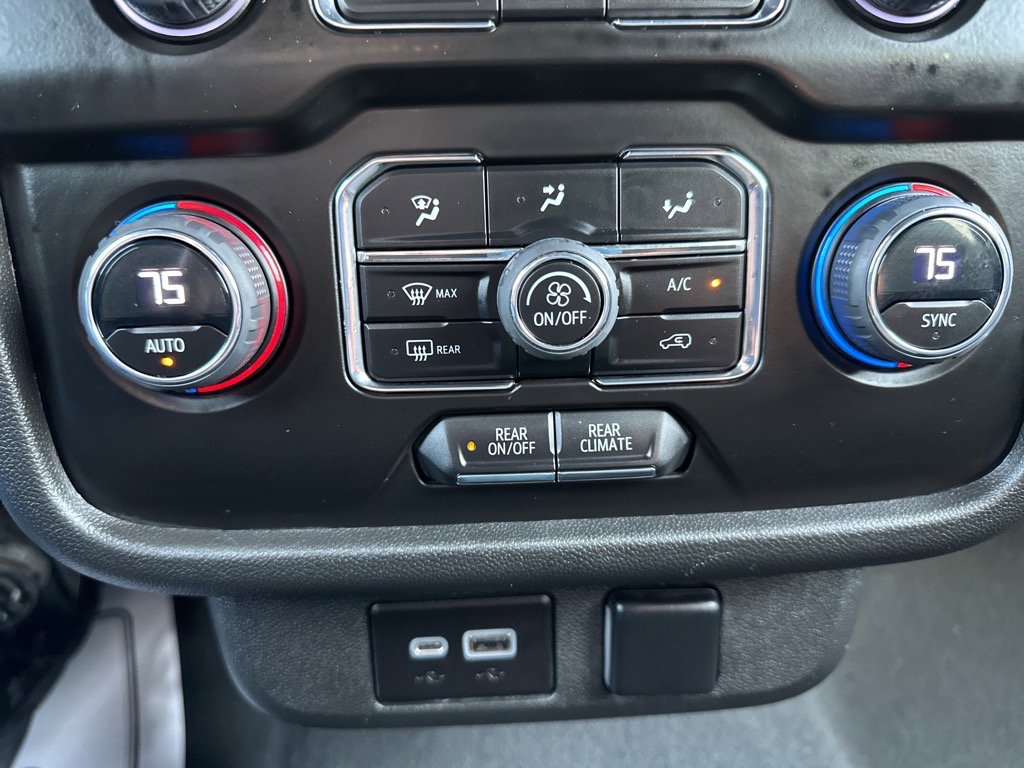 Used 2023 Chevrolet Tahoe LS image 34
