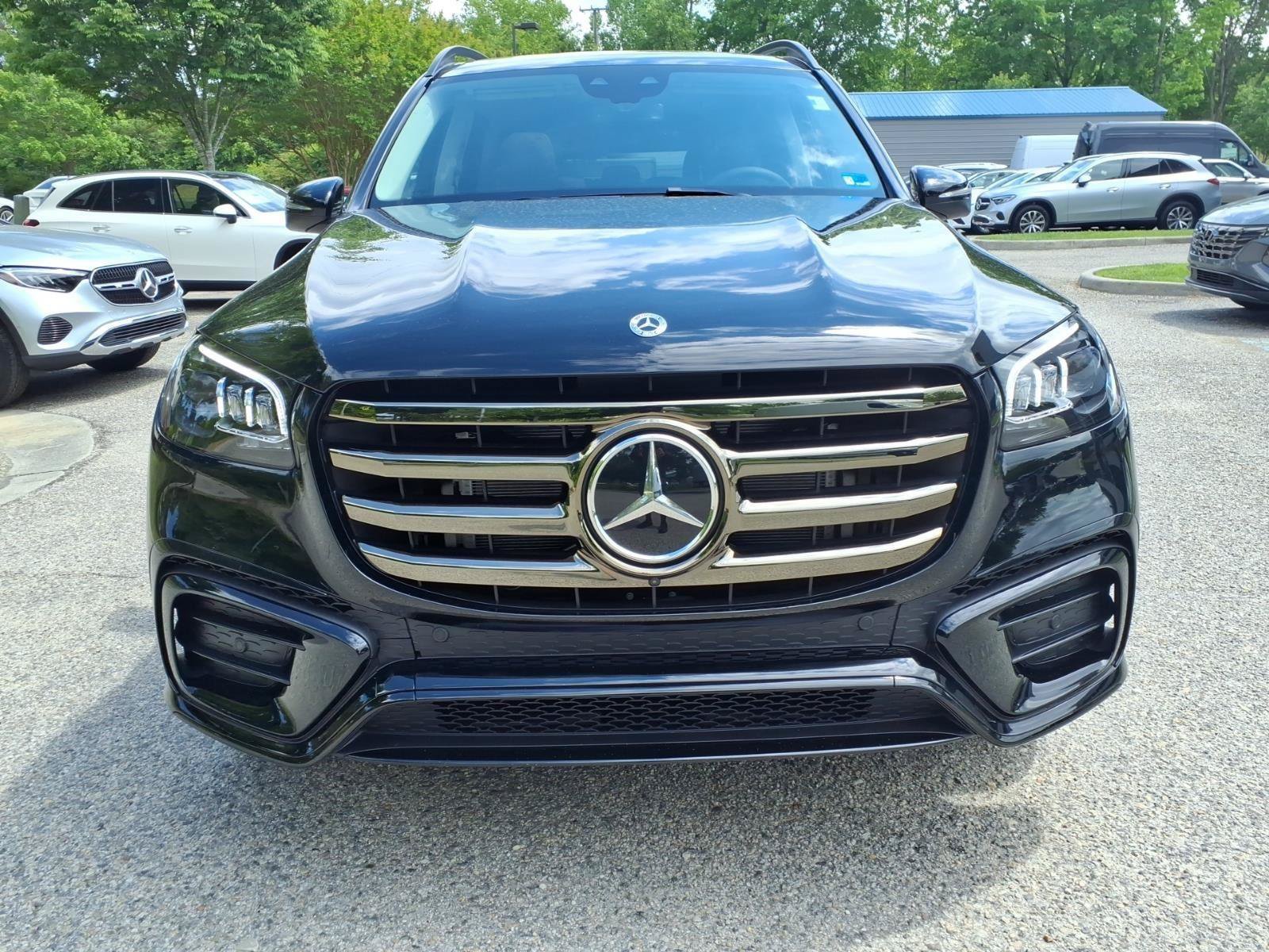 New 2026 Mercedes-Benz GLS 450 4MATIC image 3