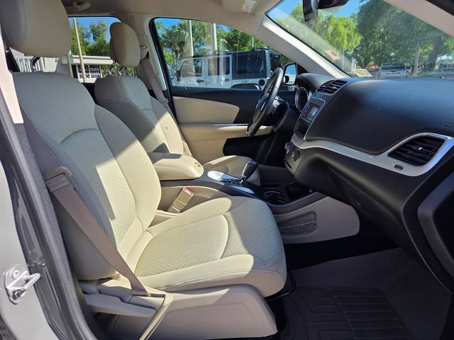 Used 2020 Dodge Journey SE w/ SE Popular Equipment Group image 18