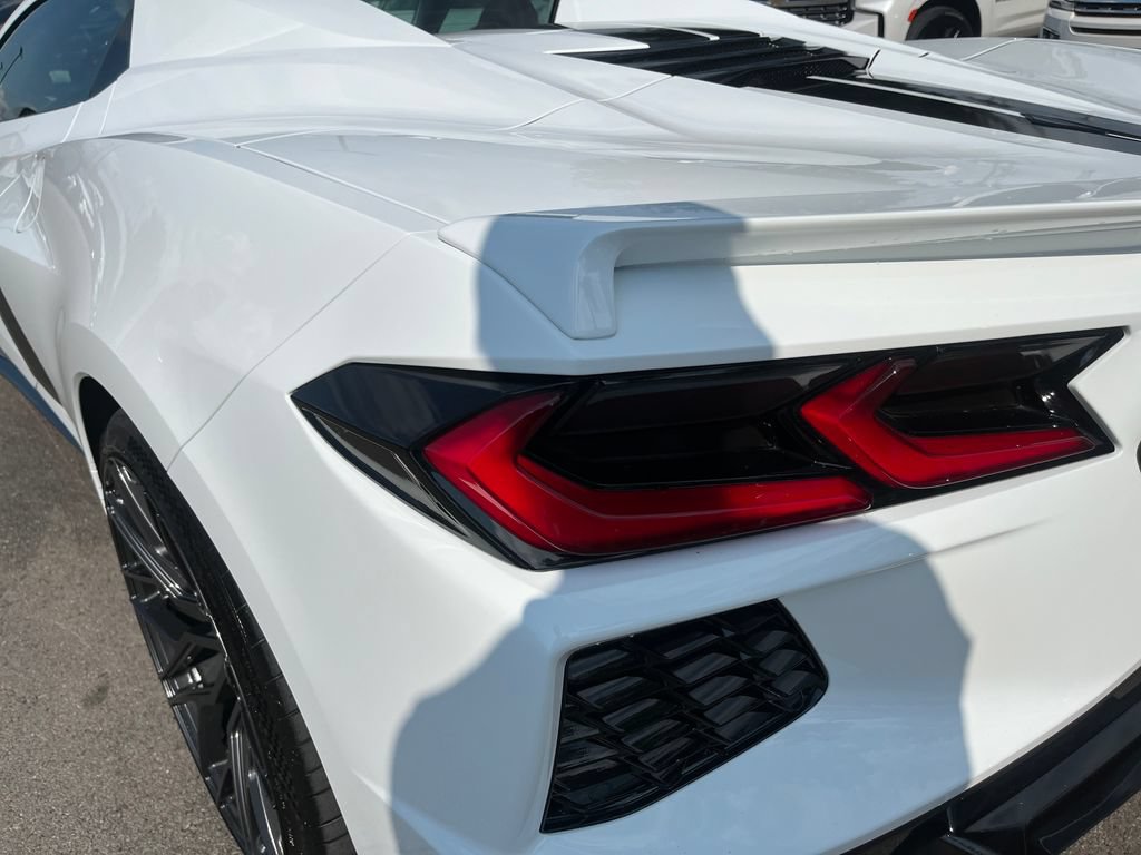 Used 2023 Chevrolet Corvette Stingray Premium Conv w/ 3LT RWD image 41