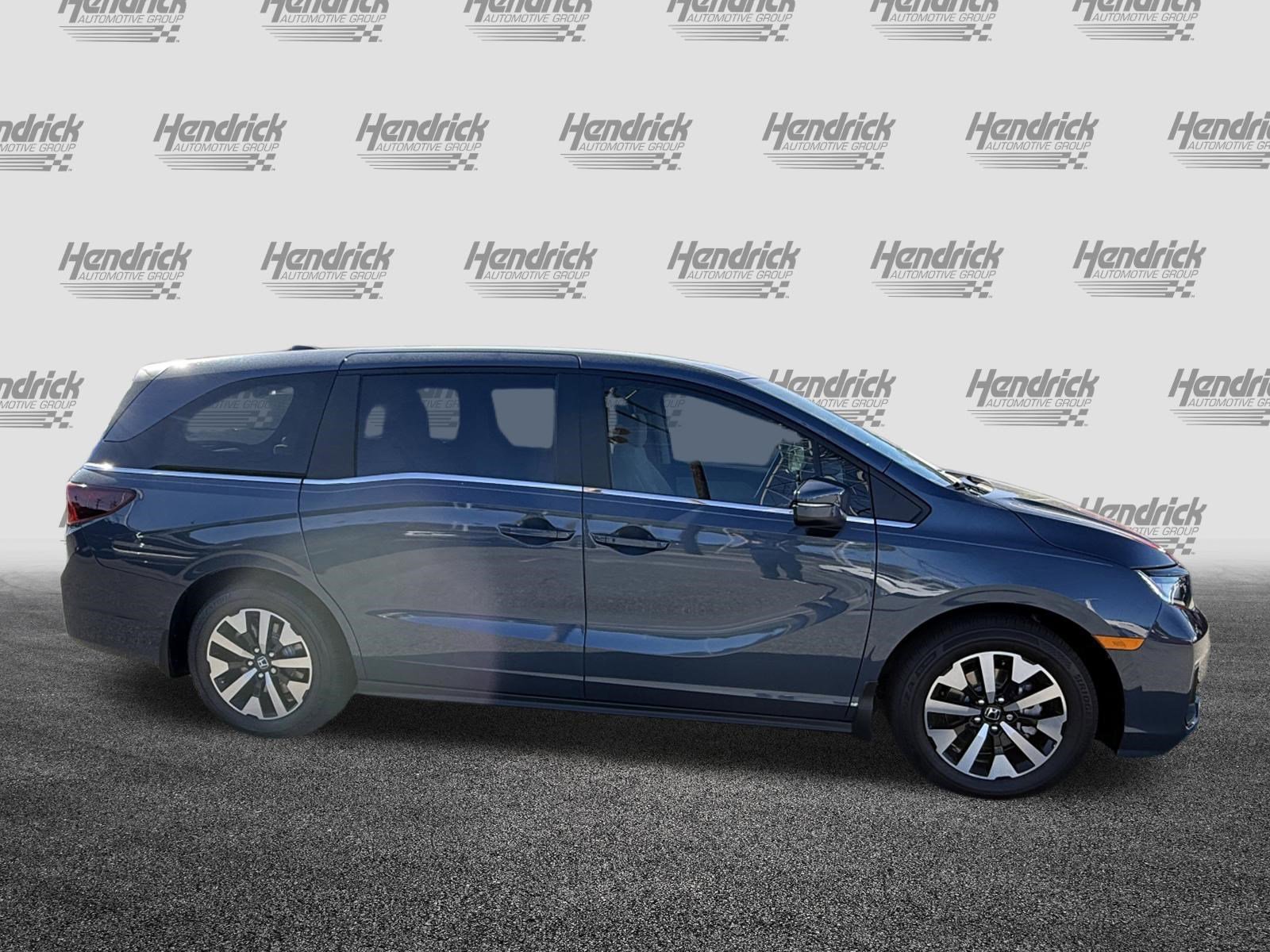 New 2026 Honda Odyssey EX-L image 2