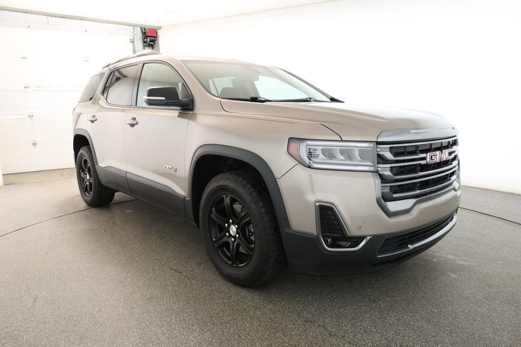 Used 2022 GMC Acadia AT4 image 3